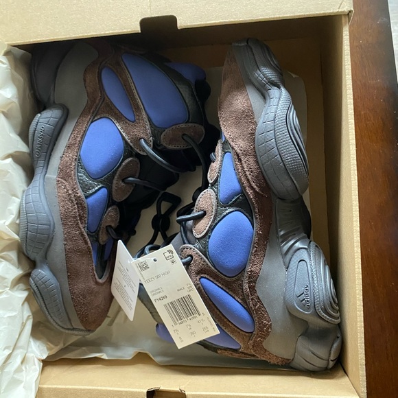 Yeezy 500 High Tyrian
